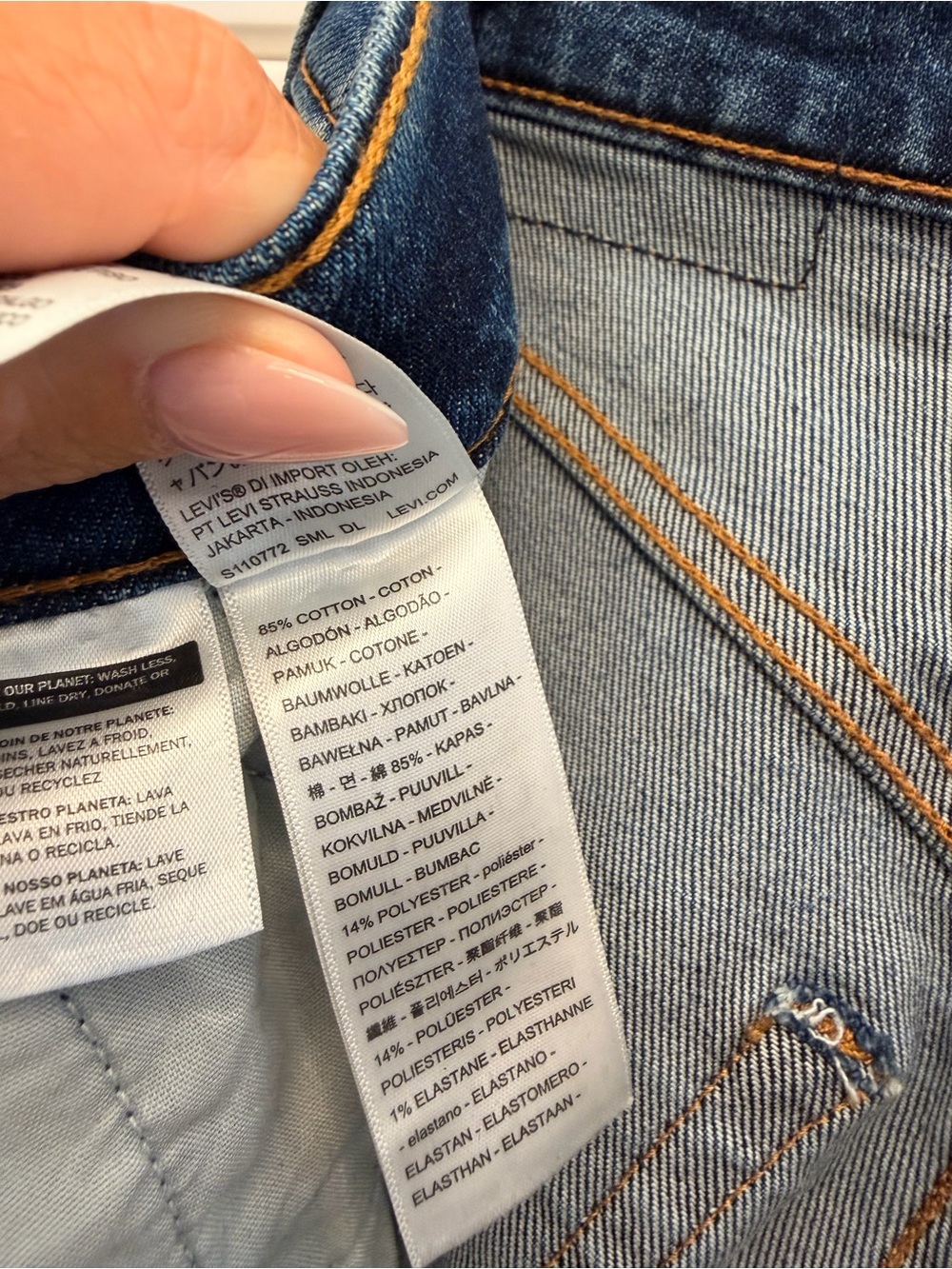 Levi’s Ribcage Bell High Rise Flare Jeans 👖✨ - Picture 4 of 6